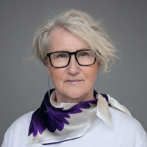 Romana Kadeřábková